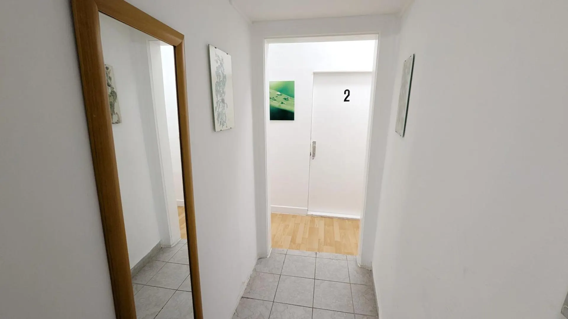 Comfortable Rooms In Lugner City Area He Viyana 0*,  Avusturya
